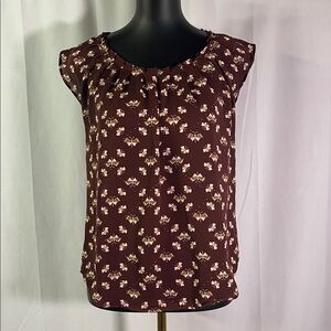 LC Lauren Conrad Burgundy Butterfly Print Pleated Neck Tie Back Short Sleeve Top